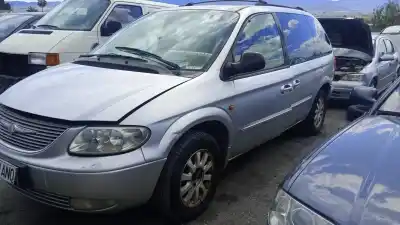 Veicolo di demolizione chrysler voyager (rg) d7/vm07c dell'anno 2002 alimentato vm07c