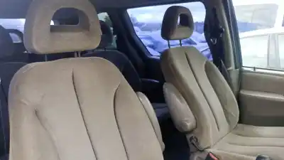 Veicolo di demolizione chrysler voyager (rg) d7/vm07c dell'anno 2002 alimentato vm07c