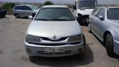 Sloopvoertuig RENAULT LAGUNA (B56)  van het jaar 1999 aangedreven K4M F7