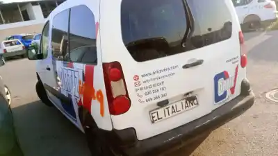 Veículo de Sucata peugeot partner tepee 1.6 hdi / bluehdi 75 do ano 2017 alimentado bh02