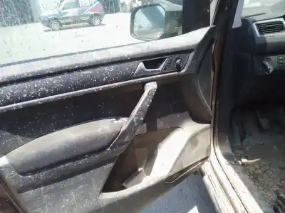 Sloopvoertuig volkswagen caddy profesional (sa) (03.2015) dfs van het jaar 2016 aangedreven dfs