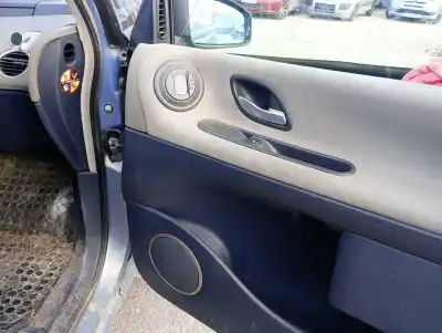 Здавання транспортного засобу renault espace iv (jk0) d-g9t j7 року 2003 потужний g9t j7