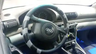 Здавання транспортного засобу audi a4 berlina (b5) afn року 2005 потужний afn