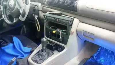 Здавання транспортного засобу audi a4 berlina (b5) afn року 2005 потужний afn