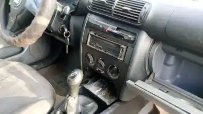 Scrapping Vehicle seat toledo ii (1m2) 1.9 tdi of the year 2000 powered ahf