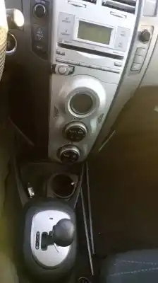 Veículo de Sucata toyota yaris (ksp9/scp9/nlp9) 2szfe do ano 2006 alimentado 2szfe