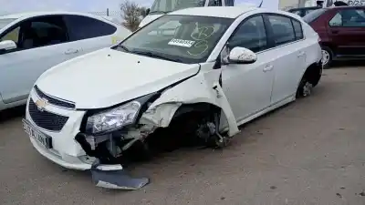 Здавання транспортного засобу chevrolet cruze 5-puertas z20d1 року 2012 потужний z20d1