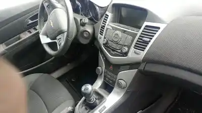 Здавання транспортного засобу chevrolet cruze 5-puertas z20d1 року 2012 потужний z20d1