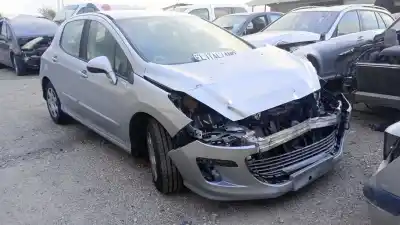 Veículo de Sucata peugeot 308 9hx do ano 2010 alimentado 9hx