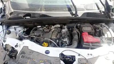 Veicolo di demolizione renault express k9k876 dell'anno 2022 alimentato k9k876