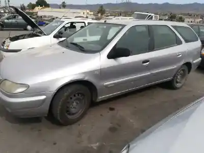 Veicolo di demolizione citroen xsara berlina d-rhy dell'anno 2000 alimentato d-rhy