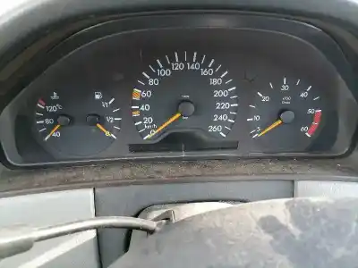 Hurda Aracı mercedes-benz clase e (bm 210) berlina om606962 yılın 2005 güçlü om606962