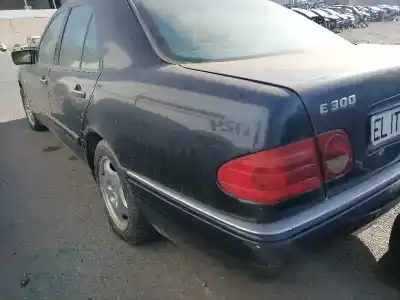 Hurda Aracı mercedes-benz clase e (bm 210) berlina om606962 yılın 2005 güçlü om606962