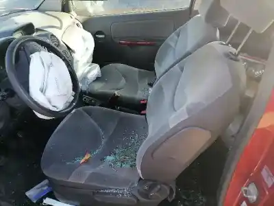Veicolo di demolizione citroen c2 (jm_) 1.4 dell'anno 2004 alimentato kfv