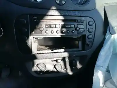 Veicolo di demolizione citroen c2 (jm_) 1.4 dell'anno 2004 alimentato kfv