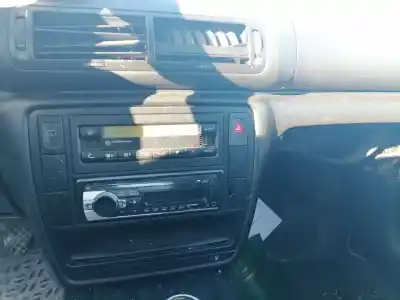 Hurda Aracı volkswagen passat b5 (3b2) 1.8 yılın 1997 güçlü adr