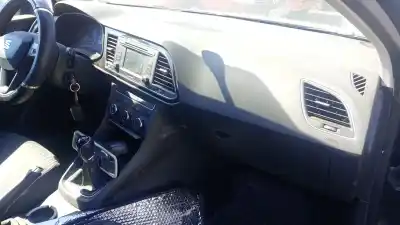 Veículo de Sucata seat leon (5f1) clh do ano 2013 alimentado clh