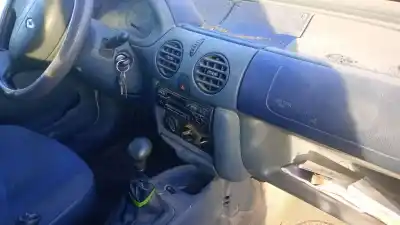 Здавання транспортного засобу renault kangoo i (f/kc0) f8q632 року 2000 потужний f8q632