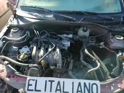 Здавання транспортного засобу renault clio ii fase ii (b/cb0) d4f року 2005 потужний d4f g7