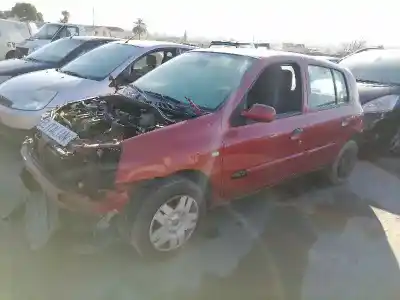 Здавання транспортного засобу renault clio ii fase ii (b/cb0) d4f року 2005 потужний d4f g7