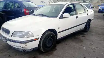 Scrapping Vehicle volvo s40 i (644) 1.6 of the year 1999 powered b4164s2