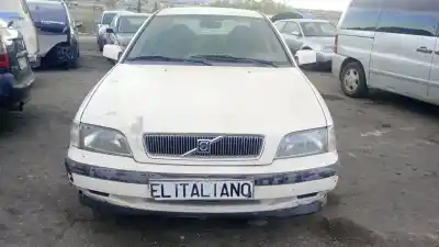 Scrapping Vehicle VOLVO S40 I (644)  of the year 1999 powered B4164S2