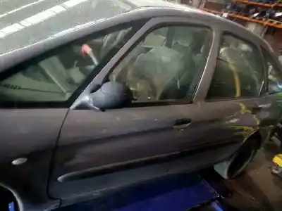 Veículo de Sucata citroen xsara picasso (n68) 1.6 hdi do ano 2001 alimentado rhy