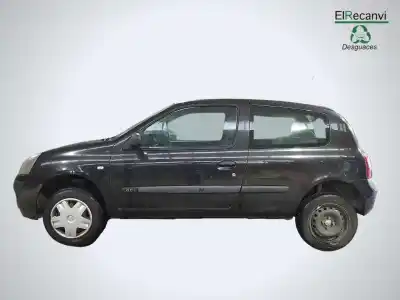 Здавання транспортного засобу renault clio ii fase ii (b/cb0) authentique року 2004 потужний k9k