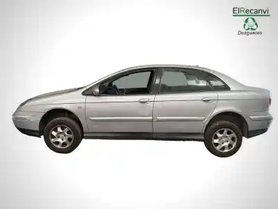 Veicolo di demolizione citroen c5 berlina 2.0 hdi premier dell'anno 2002 alimentato rhz