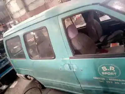 Veículo de Sucata nissan vanette cargo vanette cargo caja cerrada do ano 1996 alimentado ld23