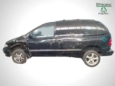 Verschrottungsfahrzeug CHRYSLER VOYAGER (GS) 2.5 TD des Jahres 2000 angetrieben 425CLIRSX