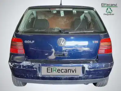 Veículo de Sucata volkswagen golf iv berlina (1j1) highline do ano 2001 alimentado ajm