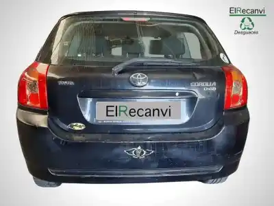 Veículo de Sucata toyota corolla (e12) 2.0 d-4d linea luna berlina do ano 2006 alimentado 1cdftv