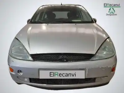 Véhicule à la ferraille FORD FOCUS BERLINA (CAK) Trend de l'année 2000 alimenté C9D