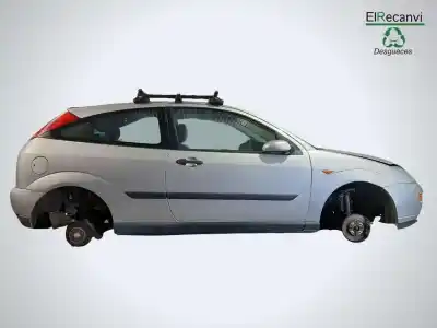 Véhicule à la ferraille ford focus berlina (cak) trend de l'année 2000 alimenté c9d