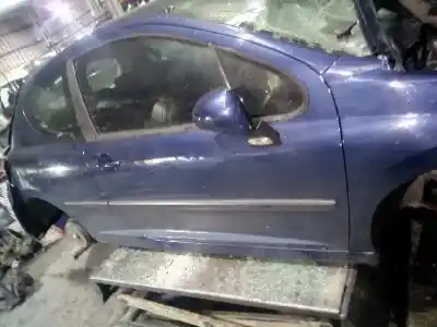 Veículo de Sucata peugeot 207 confort do ano 2008 alimentado 8hz