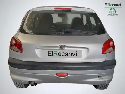 Vehicul casat peugeot                                            206 berlina                                                                                                                                                                                                                                                x-line                                                                                                                                                                                                                                                     al anului 2003 alimentat 8hx