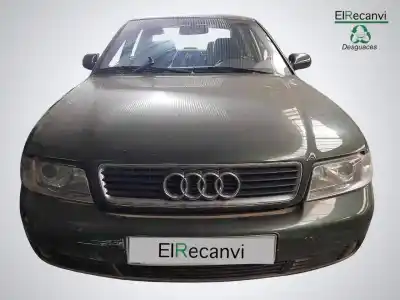 Veículo de Sucata AUDI A4 BERLINA (B5) 2.4 do ano 2000 alimentado APS