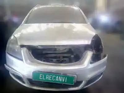 Veículo de Sucata opel zafira b cosmo do ano 2001 alimentado z19dt