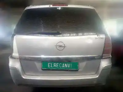 Veículo de Sucata opel zafira b cosmo do ano 2001 alimentado z19dt