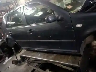 Scrapping Vehicle VOLKSWAGEN GOLF IV BERLINA (1J1) Básico of the year 2000 powered AUS