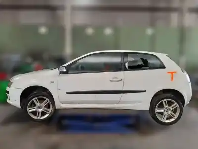 Hurda Aracı fiat stilo (192) 1.9 jtd cat yılın 2004 güçlü 192a1000