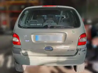 Здавання транспортного засобу RENAULT SCENIC (JA..) 1.9 DCI Authentique року 2002 потужний F9Q