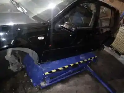 Veículo de Sucata VOLKSWAGEN GOLF IV BERLINA (1J1) 25 Aniversario do ano 2000 alimentado ASV