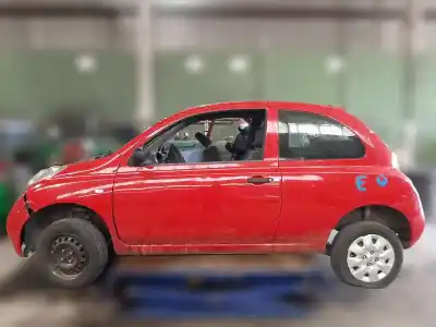 Veículo de Sucata nissan micra (k12e) acenta do ano 2004 alimentado 