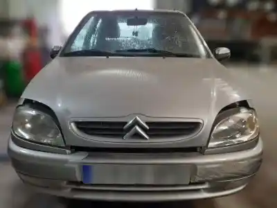 Veículo de Sucata citroen saxo 1.4 sx do ano 2001 alimentado kfw