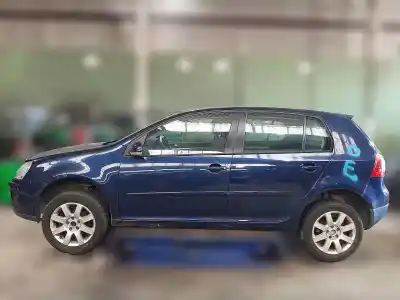 Veículo de Sucata VOLKSWAGEN GOLF V BERLINA (1K1) Highline do ano 2004 alimentado BKC