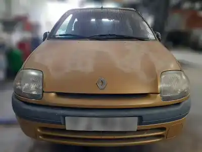 Scrapping Vehicle renault clio ii fase i (b/cbo) 1.2 alize of the year 2000 powered d7f