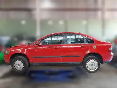 Veículo de Sucata volvo s40 berlina 2.4 summum do ano 2004 alimentado b5244s5