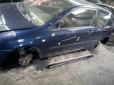 Veículo de Sucata TOYOTA COROLLA (E12) 2.0 D-4D Linea Luna Berlina do ano 2006 alimentado 1CDFTV